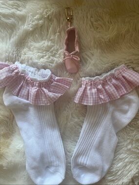 Pink Ruffle Trim White Socks with Pink Mini Ballet Shoe Charm
